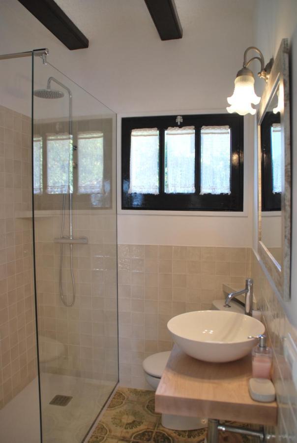 Es Caials Apartment Cadaques Luaran gambar