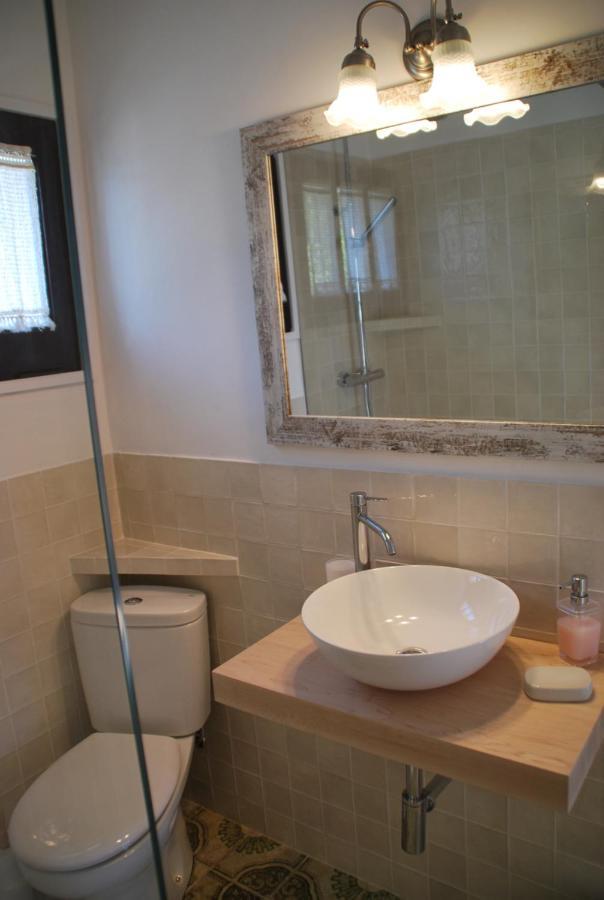 Es Caials Apartment Cadaques Luaran gambar